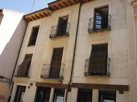 Monumental Hotel *